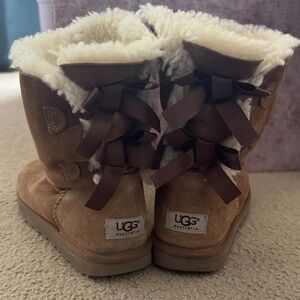 UGG Bailey Bows Chestnut Boots with Ribbon Accents